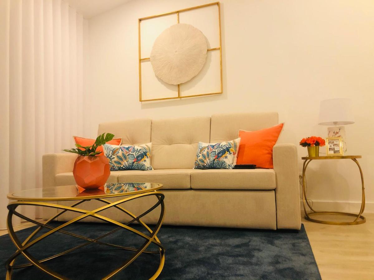 Central Tiled Apartment Aveiro Extérieur photo